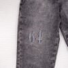 Jean baggy gris con bordados NEW y 64 para niño – Impacto Urban