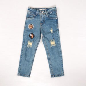 jeans azul verdoso con parches urbanos y rotos para niño, de Impacto Urban