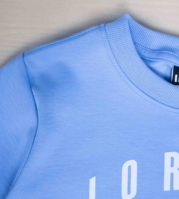 DSC_2408 detalles del cuello de camiseta qatar para niño