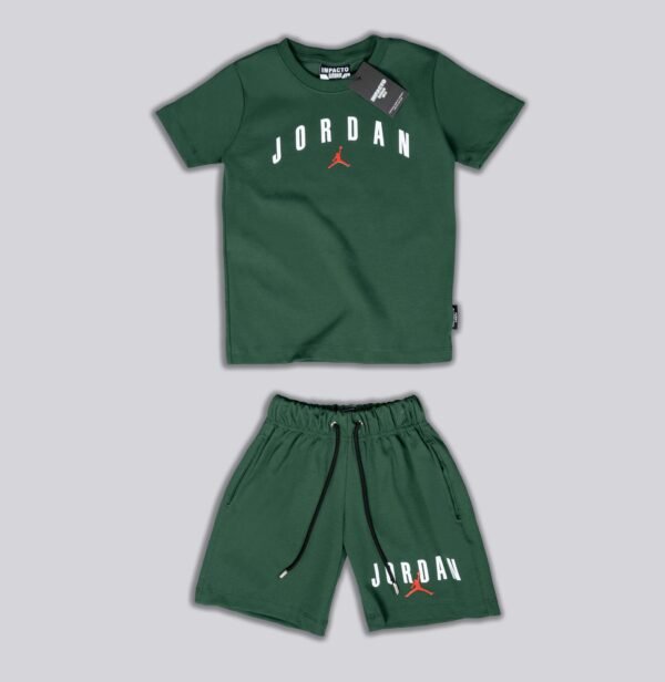 conjunto-jordan-camiseta-pantaloneta-verde-nino-kids Conjunto para niño en tela Qatar color verde con camiseta y pantaloneta